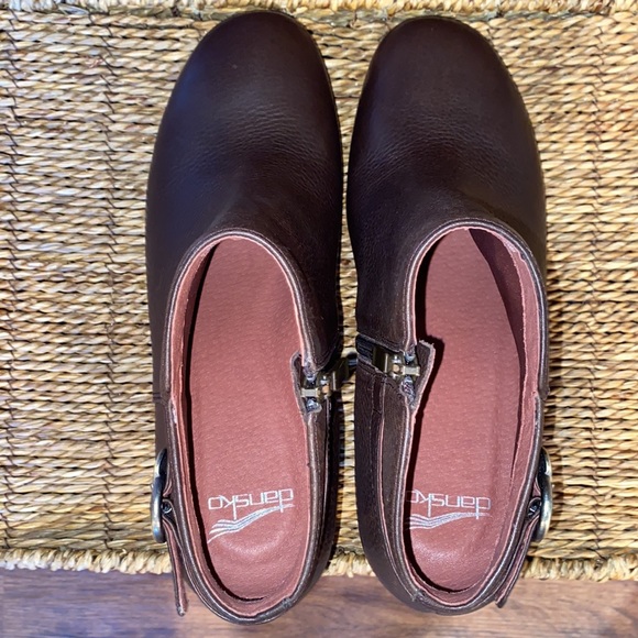 Dansko Perry Chocolate Waterproof Tumbled Ankle Boots New w/out Box! - Picture 10 of 15